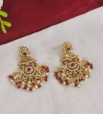 Gold pearl chandbali 2