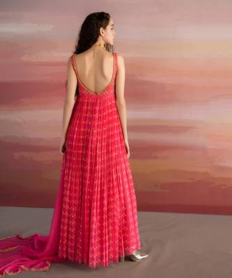 Printed Cups Embroidered Anarkali With Border Embroidered Organza Dupatta 4