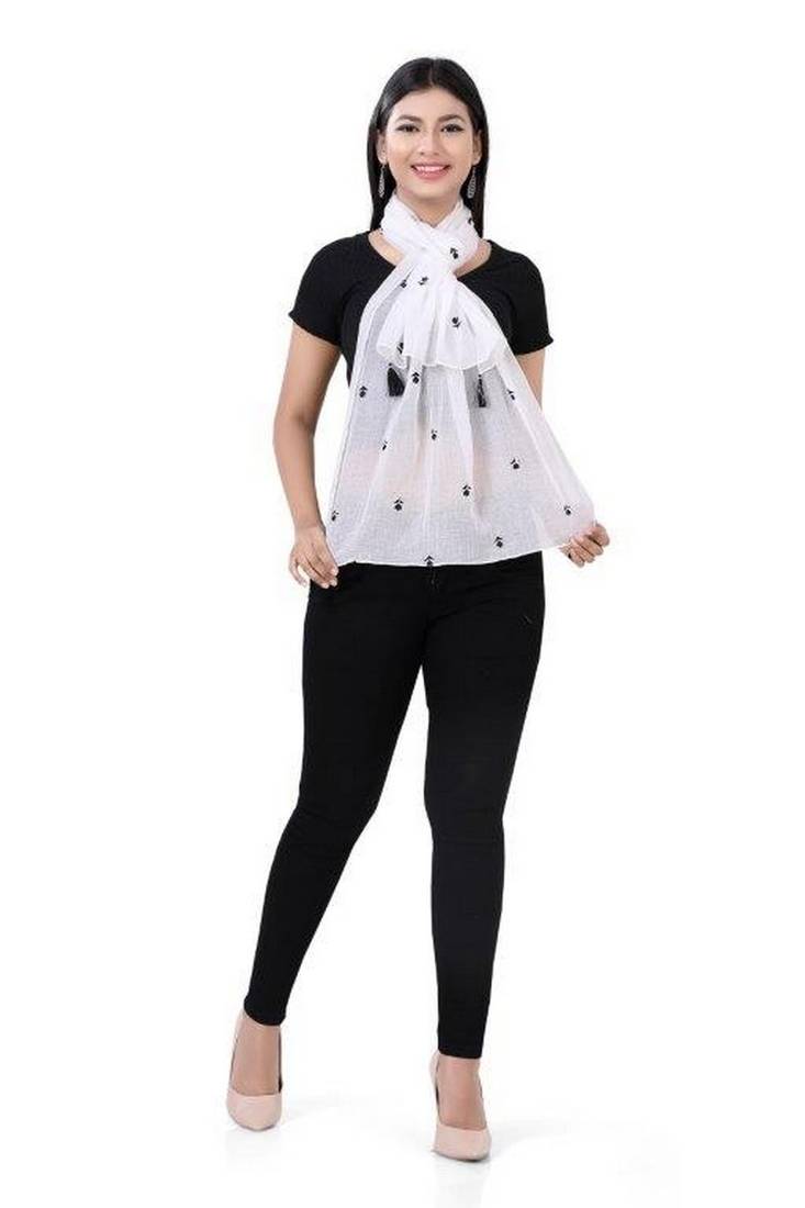 Embroidery scarves With Fringes