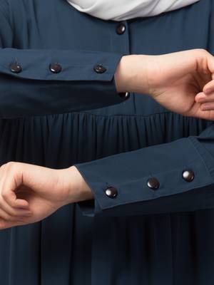 Abaya With Gather And Buttons On Yoke 5