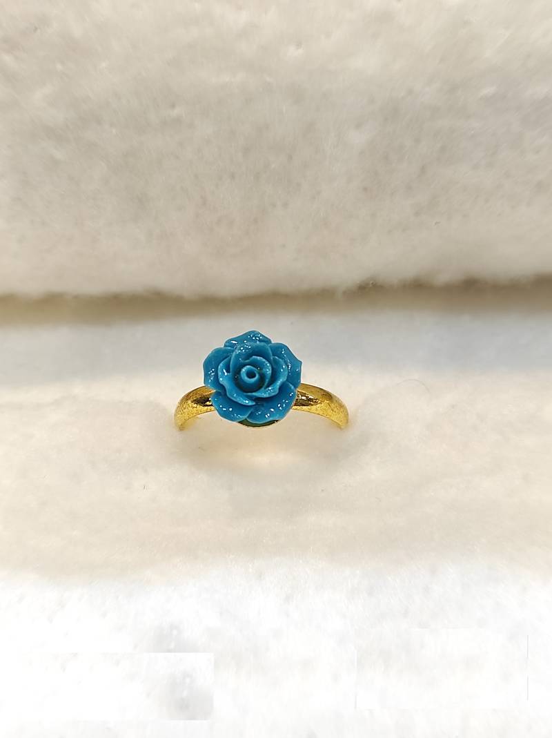 Blue coral rings