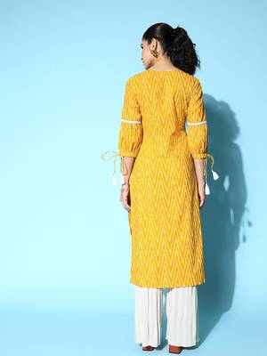 Yellow printed cotton kurtas-and-kurtis 3