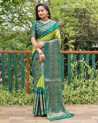 green original Handmade Bandhej with Faux Kanchipuram zari and minakari weaving big Border bandhani saree 1