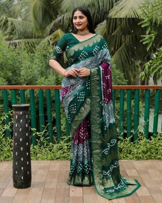 Multicolor Comfortable Bandhej Silk Drapes That Is Super Stylish And Pretty Bandhani Saree 2