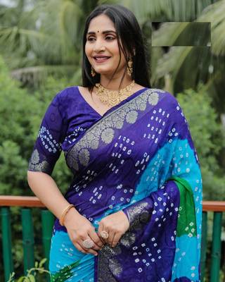 Multicolor Comfortable Bandhej Silk Drapes That Is Super Stylish And Pretty Bandhani Saree 1