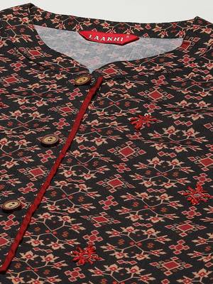 Black embroidered cotton cotton-kurtis 5