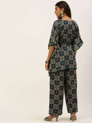 Ethnovogue Ready To Wear Multicolored Printed Viscose Kaftan Set 2
