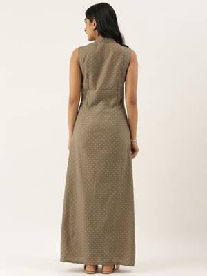 Ethnovogue Ready To Wear Grey N Black Collar Neck Kurta Sets 2