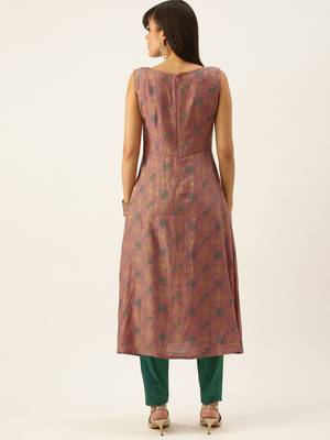 Ethnovogue Ready To Wear Peach Foil N Skipper Green Kurta Straight Pant Suit 2