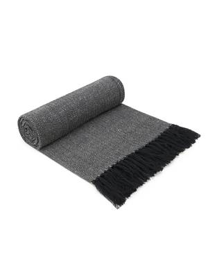 Mezposh Acoustic Black & White Chevron Pattern Cotton Sofa Throw (140 x 180 cm) 3
