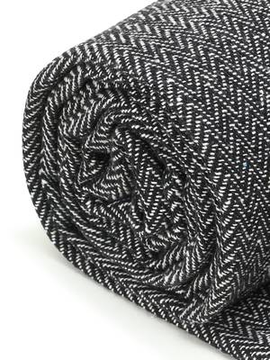 Mezposh Acoustic Black & White Chevron Pattern Cotton Sofa Throw (140 x 180 cm) 4