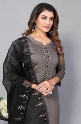 Thread And Sequance Embroidery Work Readymade Salwaar Kameez With Full Ethnic Looks In Grey Colour Over Chinon Fabric 3