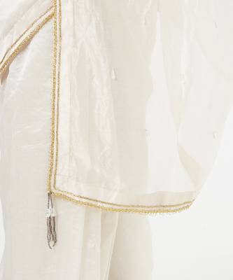 Ivory White Saree & Peticot 3