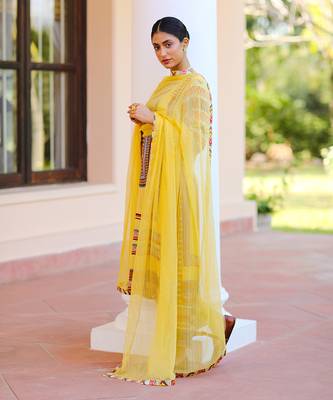 Yellow Gold stripped dupatta  5