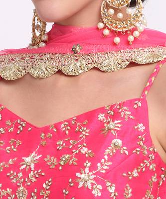 Fuchisa Sharara Set 4