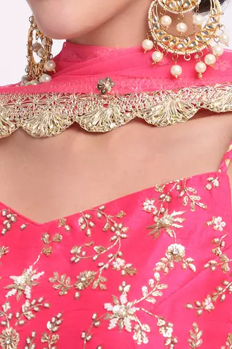 Fuchisa Sharara Set