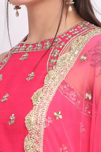 Fuchisa Sharara Set