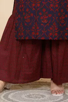 Women Plus Size Maroon Floral Printed Cotton Kurta with Sharara