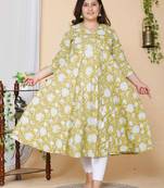 Women Plus Size Yellow Floral Printed Anarkali Kurta