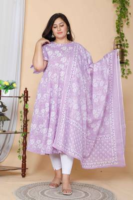 Women Plus Size  Lavender Floral Printed Flared Sleeves Anarkali Kurta with dupatta 1