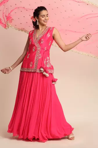 Fuchisa Kurta Lehenga Set