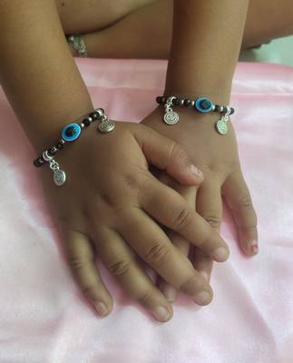 Black pearl bracelets 1