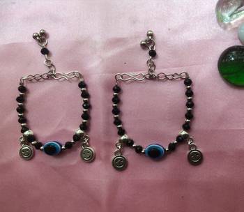 Black pearl bracelets 2