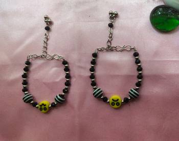 Black pearl bracelets 2