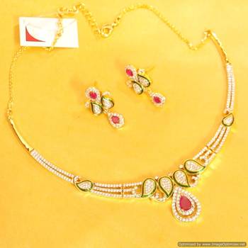 Ruby Paisley Diamond Look Necklace Set 1
