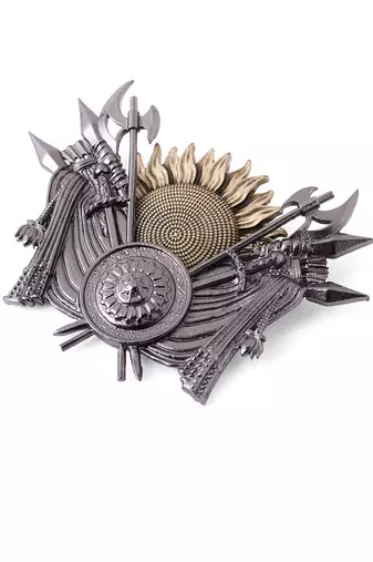 Majestic Brooch