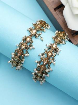 Gold bangles-and-bracelets 1