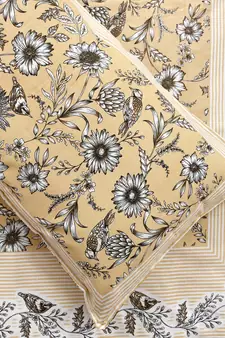 Cotton Printed King Size Double Bedsheet with 2 Pillow Covers Set