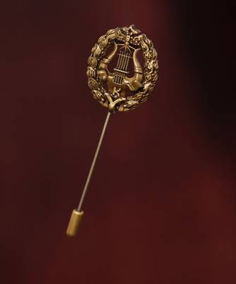 Russian Badge Lapel Pin 3