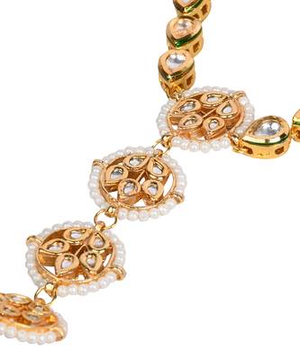 Gold Tone Kundan Haathphool with Pearls 4