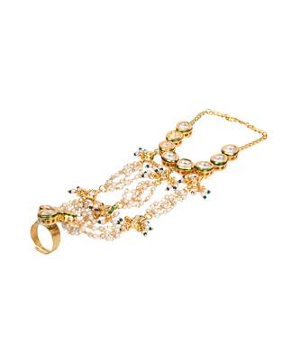 Gold Tone Kundan Haathphool with Pearls 3