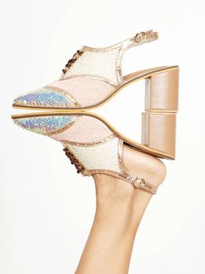 Embroidery Pink Bella Pointed Heels 1