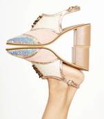 Embroidery Pink Bella Pointed Heels