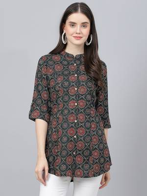Black printed viscose rayon tunics 1