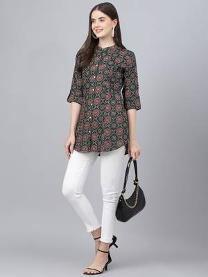 Black printed viscose rayon tunics 5
