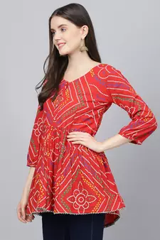 Red printed cotton tunics