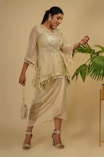 2 PIECE HAND EMBROIDERED BOHO LOOK KAFTAAN KURTA SET