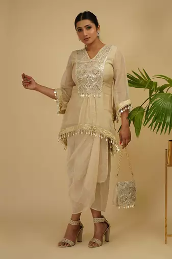 2 PIECE HAND EMBROIDERED BOHO LOOK KAFTAAN KURTA SET