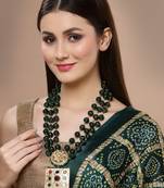 Green pearl necklaces