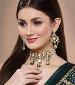 Green pearl necklace-sets