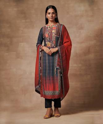 Shanao Black Red Kurta Set with Dupatta 1