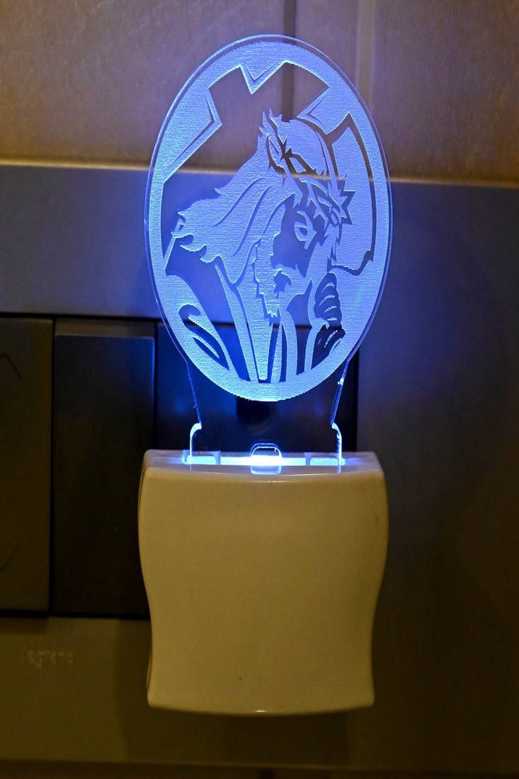 3D Illusion Holy Jesus LED Plug & Play Wall Lamp