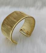 Women Gold-Plated Self Design Open Kada Bracelet (length 1.6 inches)