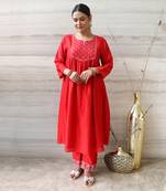 Red Naveli Kurta Set