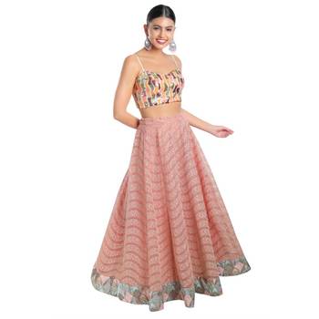 Salwar Studio Women's Gold Silk Readymade Saree Blouse 4