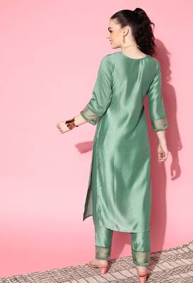 Green Floral Zari Embroidered Cotton Blend Kurta Pant Set 2